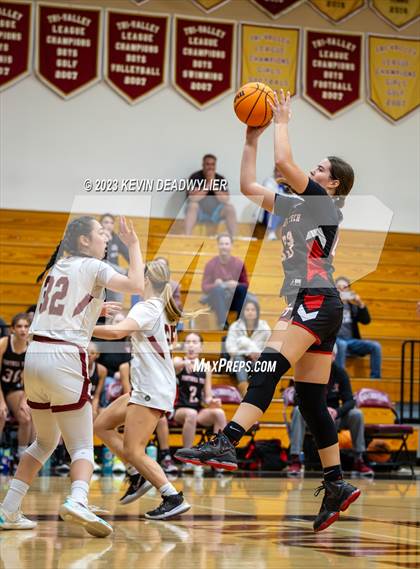 Thumbnail 3 in Foothill Tech @ Oaks Christian photogallery.