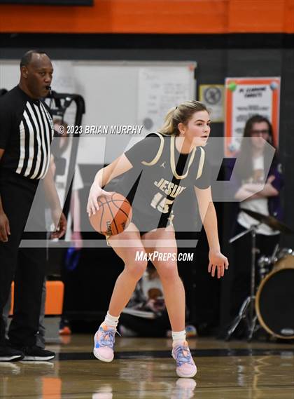 Thumbnail 3 in Jesuit @ Beaverton photogallery.