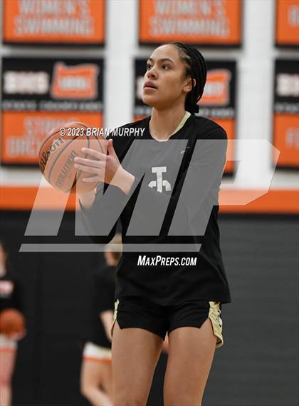 Thumbnail 1 in Jesuit @ Beaverton photogallery.