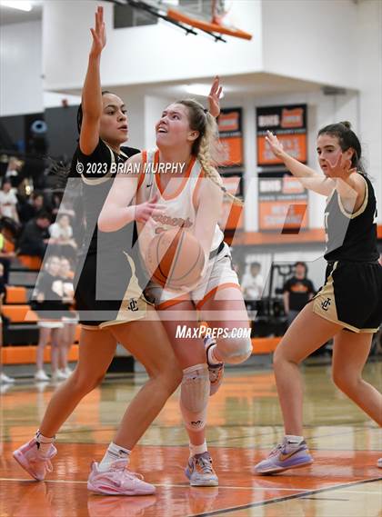 Thumbnail 2 in Jesuit @ Beaverton photogallery.