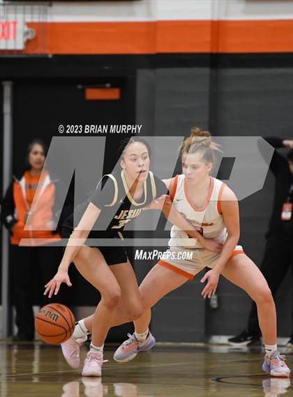 Thumbnail 3 in Jesuit @ Beaverton photogallery.