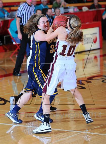 Thumbnail 2 in Hays vs. Wichita Northwest (Mid America Classic 2nd Round) photogallery.