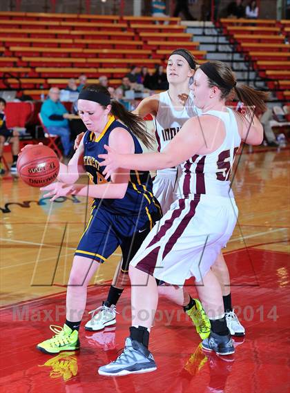 Thumbnail 3 in Hays vs. Wichita Northwest (Mid America Classic 2nd Round) photogallery.