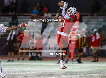 Thumbnail 2 in St. John's @ Chaminade-Madonna photogallery.