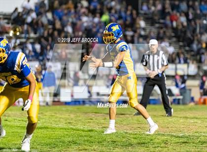 Thumbnail 2 in Simi Valley @ Nordhoff photogallery.