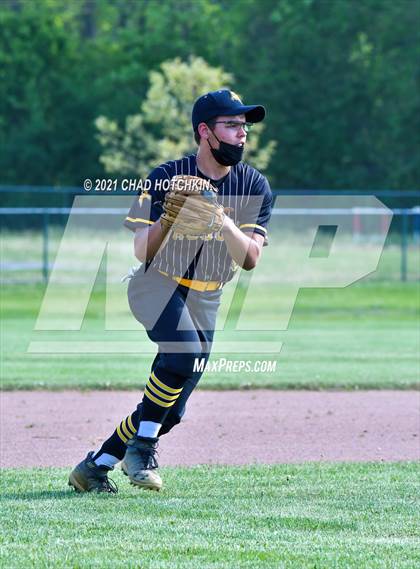 Thumbnail 2 in Red Jacket vs South Seneca photogallery.