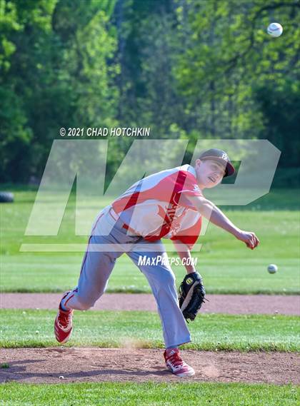 Thumbnail 1 in Red Jacket vs South Seneca photogallery.