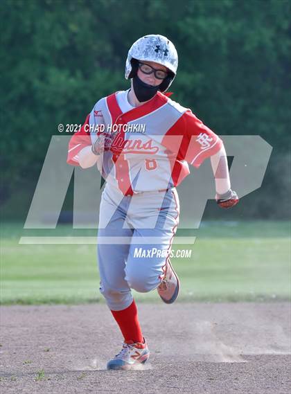 Thumbnail 2 in Red Jacket vs South Seneca photogallery.
