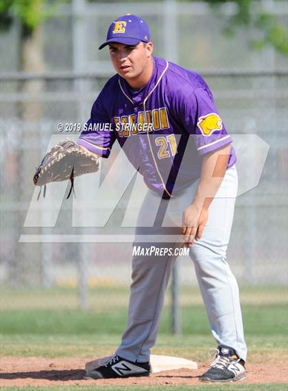 Thumbnail 3 in Escalon @ Gregori photogallery.