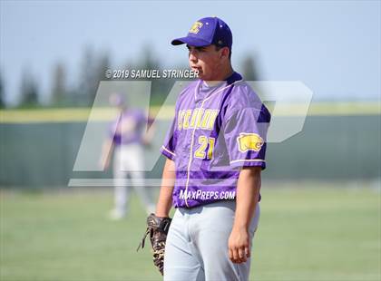 Thumbnail 2 in Escalon @ Gregori photogallery.