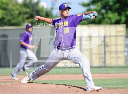 Thumbnail 2 in Escalon @ Gregori photogallery.