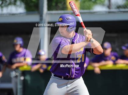 Thumbnail 1 in Escalon @ Gregori photogallery.