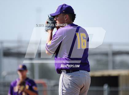 Thumbnail 1 in Escalon @ Gregori photogallery.