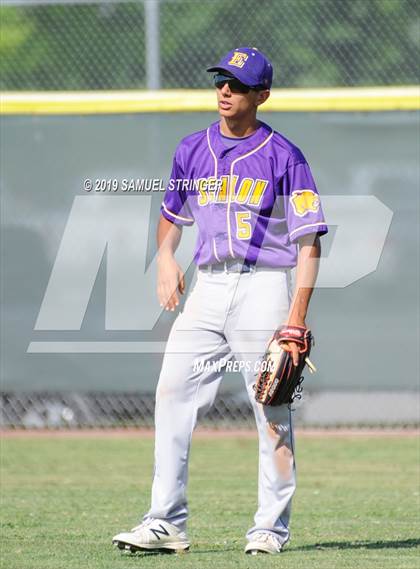 Thumbnail 1 in Escalon @ Gregori photogallery.