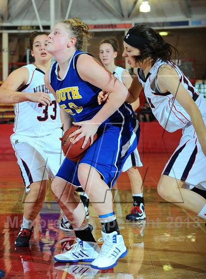 Thumbnail 3 in Manhattan vs. Olathe South (Mid America Classic) photogallery.