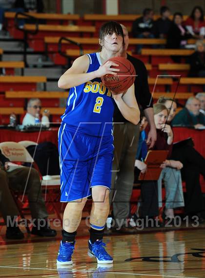 Thumbnail 3 in Manhattan vs. Olathe South (Mid America Classic) photogallery.