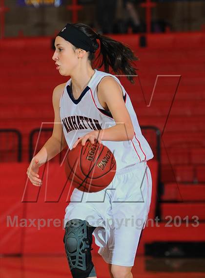 Thumbnail 1 in Manhattan vs. Olathe South (Mid America Classic) photogallery.