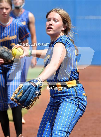 Thumbnail 1 in Oasis Academy vs Pahranagat Valley (NIAA 1A State Playoffs) photogallery.