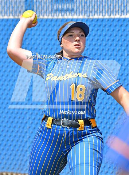 Thumbnail 1 in Oasis Academy vs Pahranagat Valley (NIAA 1A State Playoffs) photogallery.
