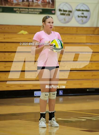 Thumbnail 2 in Santa Barbara vs Paraclete (CIF-SS D5 Round 1) photogallery.