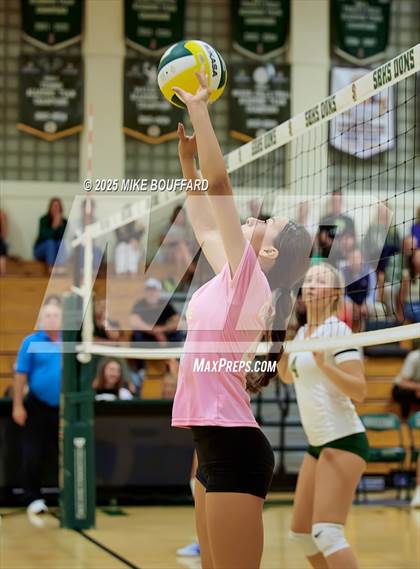 Thumbnail 3 in Santa Barbara vs Paraclete (CIF-SS D5 Round 1) photogallery.