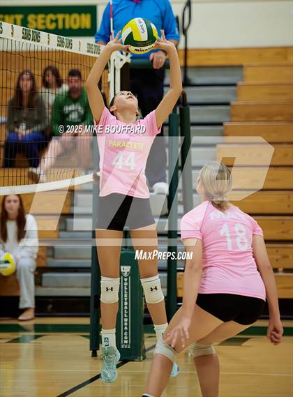 Thumbnail 3 in Santa Barbara vs Paraclete (CIF-SS D5 Round 1) photogallery.