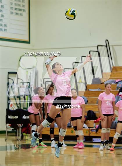 Thumbnail 2 in Santa Barbara vs Paraclete (CIF-SS D5 Round 1) photogallery.