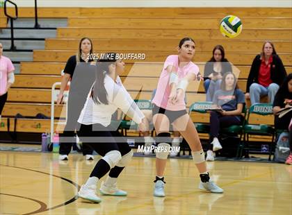 Thumbnail 2 in Santa Barbara vs Paraclete (CIF-SS D5 Round 1) photogallery.