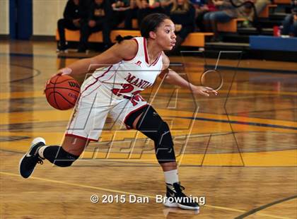 Thumbnail 1 in DuPont Manual vs. Gatlinburg-Pittman  (Smoky Mountain Classic Christmas Tournament) photogallery.