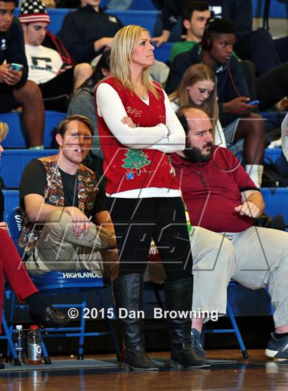 Thumbnail 2 in DuPont Manual vs. Gatlinburg-Pittman  (Smoky Mountain Classic Christmas Tournament) photogallery.