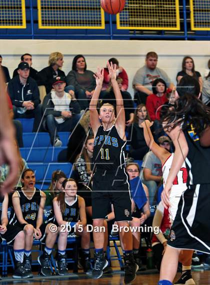 Thumbnail 3 in DuPont Manual vs. Gatlinburg-Pittman  (Smoky Mountain Classic Christmas Tournament) photogallery.