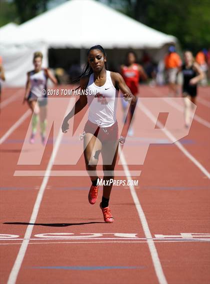 Thumbnail 1 in CHSAA Track and Field Championships (Day 1 - Girls Events) photogallery.