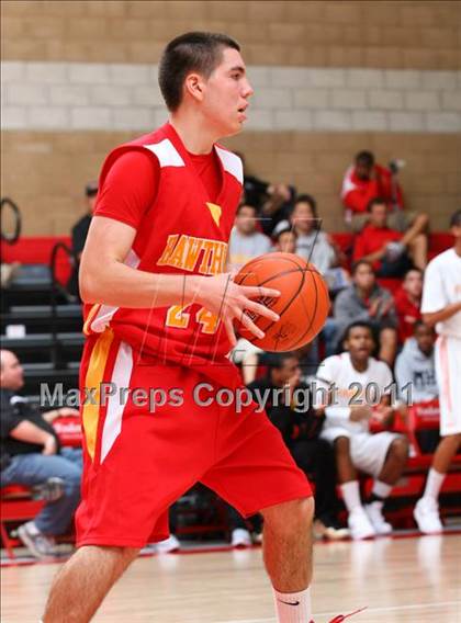 Thumbnail 1 in Fairfax vs. Hawthorne (Pacific Shores Tournament) photogallery.