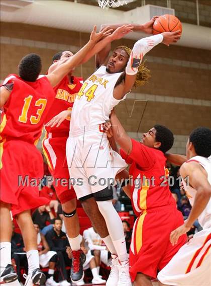 Thumbnail 2 in Fairfax vs. Hawthorne (Pacific Shores Tournament) photogallery.
