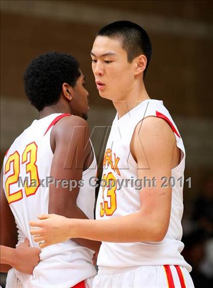 Thumbnail 3 in Fairfax vs. Hawthorne (Pacific Shores Tournament) photogallery.