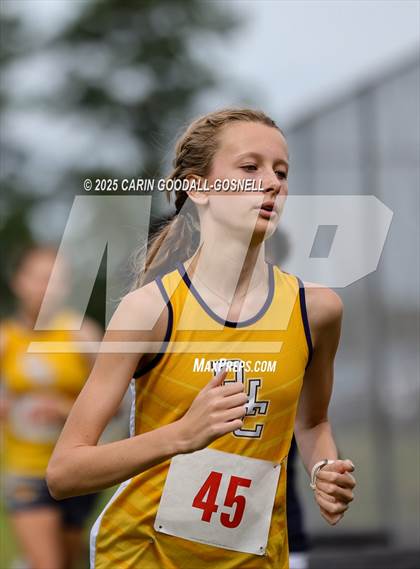 Thumbnail 2 in Fightertown Invitational Var Girls photogallery.