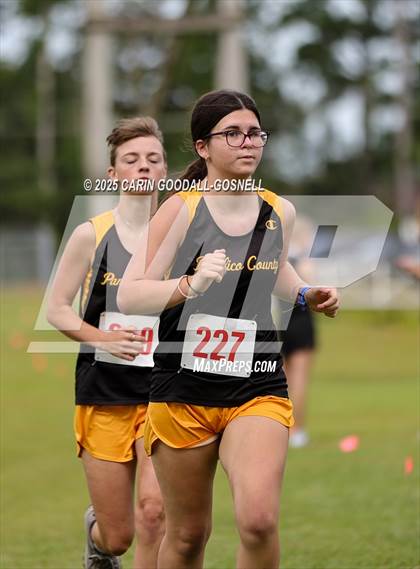 Thumbnail 3 in Fightertown Invitational Var Girls photogallery.