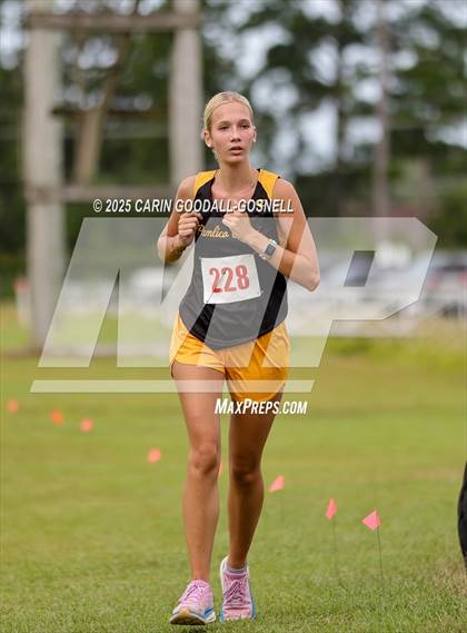 Thumbnail 3 in Fightertown Invitational Var Girls photogallery.