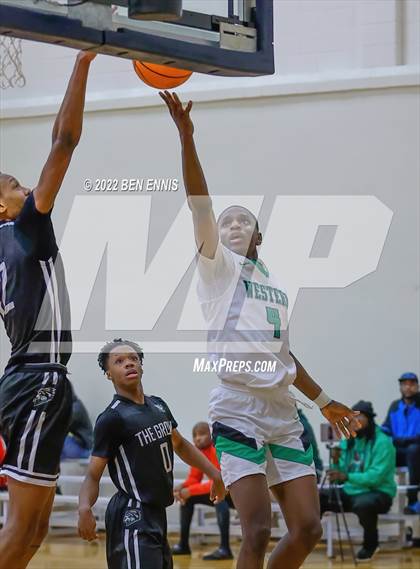 Thumbnail 1 in Western vs Walnut Grove (Lemon Street Classic) photogallery.