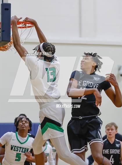 Thumbnail 2 in Western vs Walnut Grove (Lemon Street Classic) photogallery.