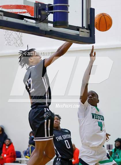 Thumbnail 3 in Western vs Walnut Grove (Lemon Street Classic) photogallery.
