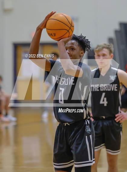 Thumbnail 2 in Western vs Walnut Grove (Lemon Street Classic) photogallery.