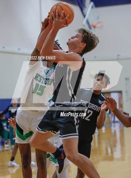 Thumbnail 2 in Western vs Walnut Grove (Lemon Street Classic) photogallery.