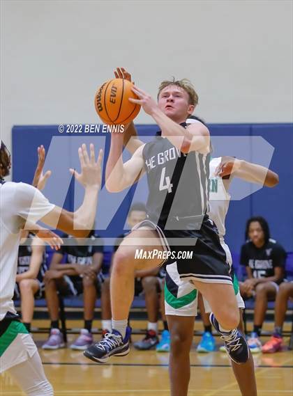 Thumbnail 3 in Western vs Walnut Grove (Lemon Street Classic) photogallery.