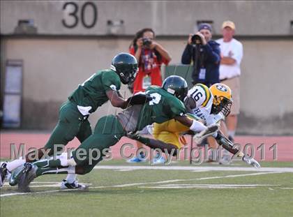 Thumbnail 1 in Harrison vs. Cass Tech (Big Day VII Prep Showdown) photogallery.