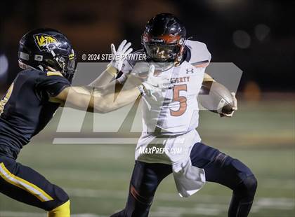 Thumbnail 2 in Liberty vs Saguaro photogallery.
