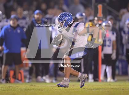 Thumbnail 2 in Bakersfield Christian vs La Habra (CIF SoCal Regional Div 2-AA) photogallery.