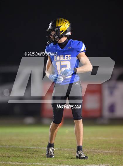 Thumbnail 3 in Bakersfield Christian vs La Habra (CIF SoCal Regional Div 2-AA) photogallery.