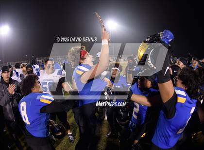 Thumbnail 3 in Bakersfield Christian vs La Habra (CIF SoCal Regional Div 2-AA) photogallery.