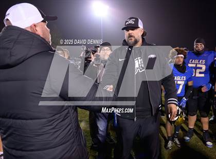 Thumbnail 1 in Bakersfield Christian vs La Habra (CIF SoCal Regional Div 2-AA) photogallery.